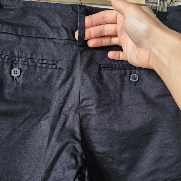 NY&Co black tailored shorts - Picture 12 of 16